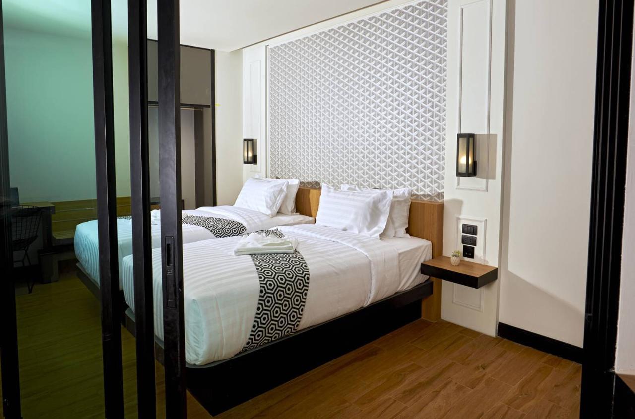 Chezzotel Pattaya Ngoại thất bức ảnh