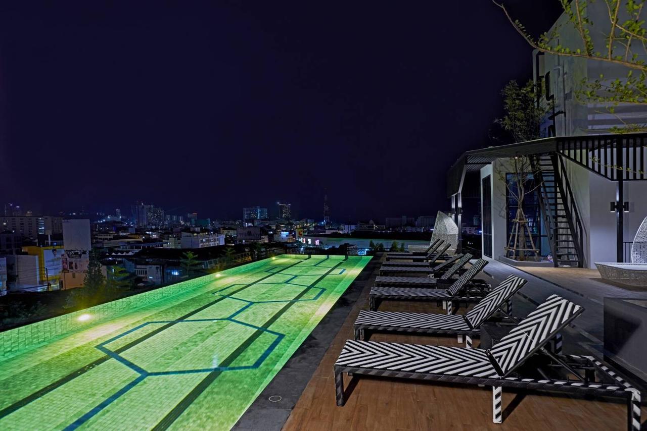 Chezzotel Pattaya Ngoại thất bức ảnh