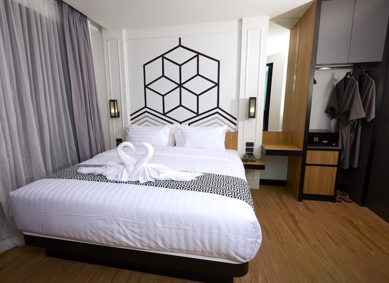 Chezzotel Pattaya Ngoại thất bức ảnh