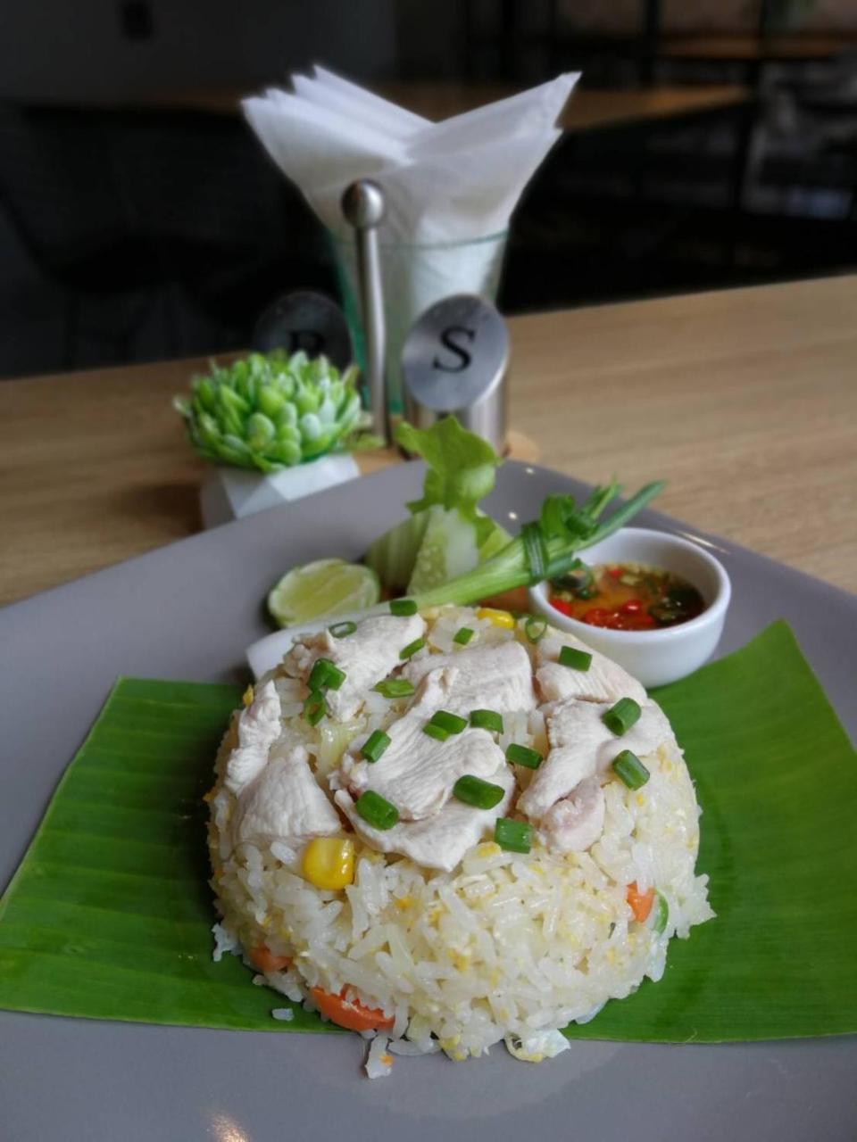 Chezzotel Pattaya Ngoại thất bức ảnh